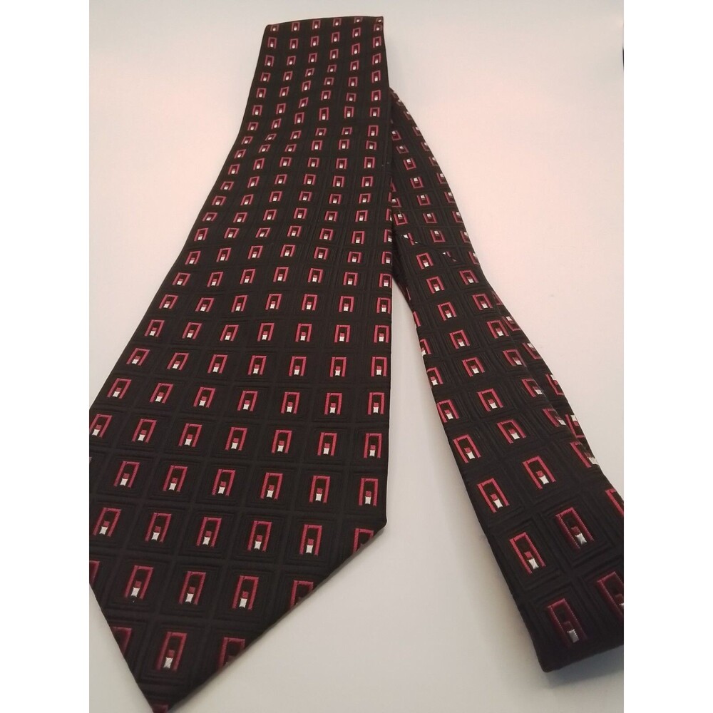 MEN'S FUSION 100% SILK RED/BLACK NECK TIE. NEW!